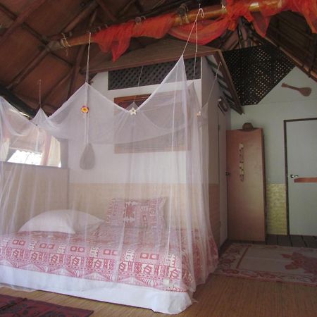 Location " La Pirogue " Maison D'Hotes A Moorea Хаапити Экстерьер фото